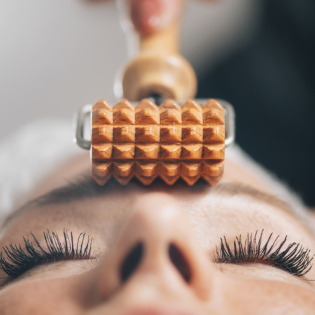 Maderoterapia Facial